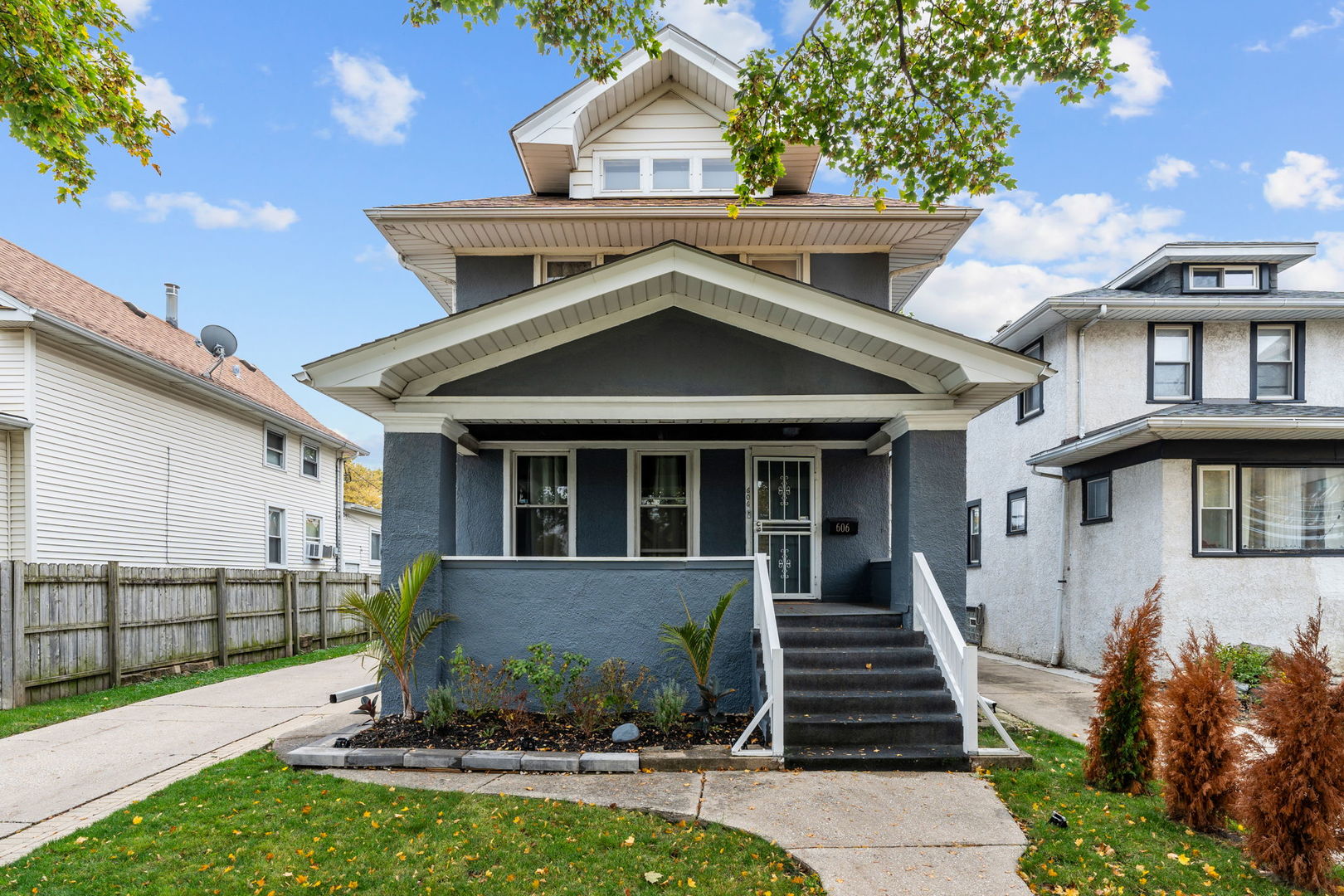 606 S 2nd Avenue, Maywood, IL