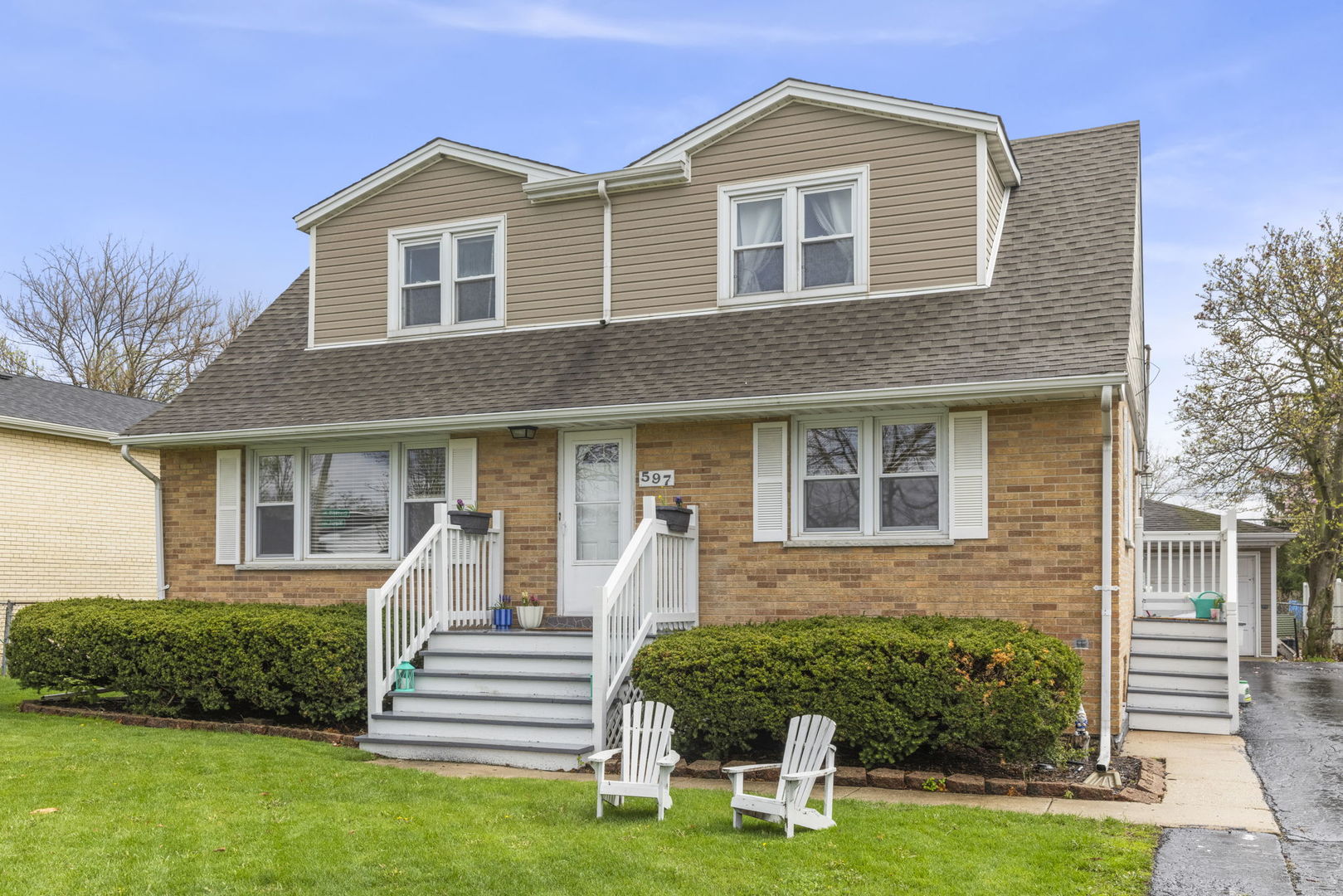 597 N West Avenue, Elmhurst, IL