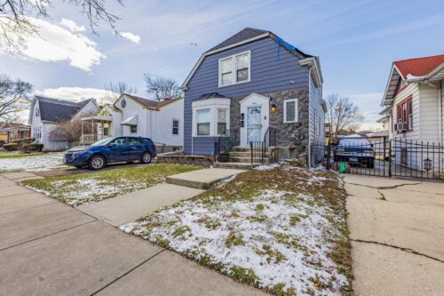 10044 S La Salle Street, Chicago, IL