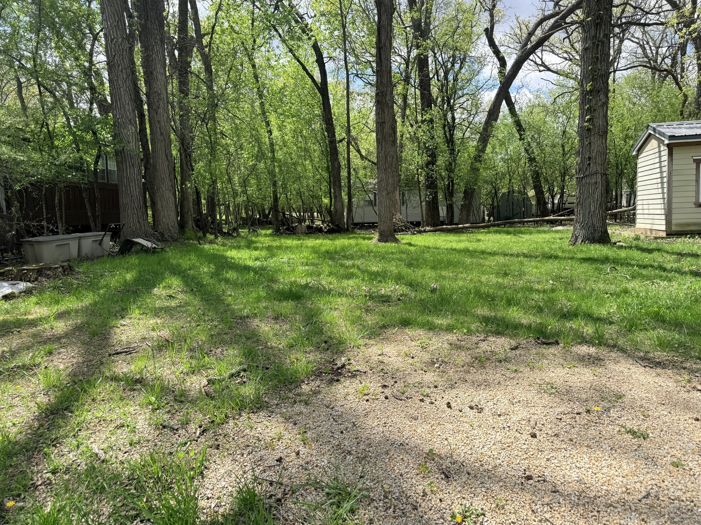 17-3 Woodhaven Lakes, Sublette, IL