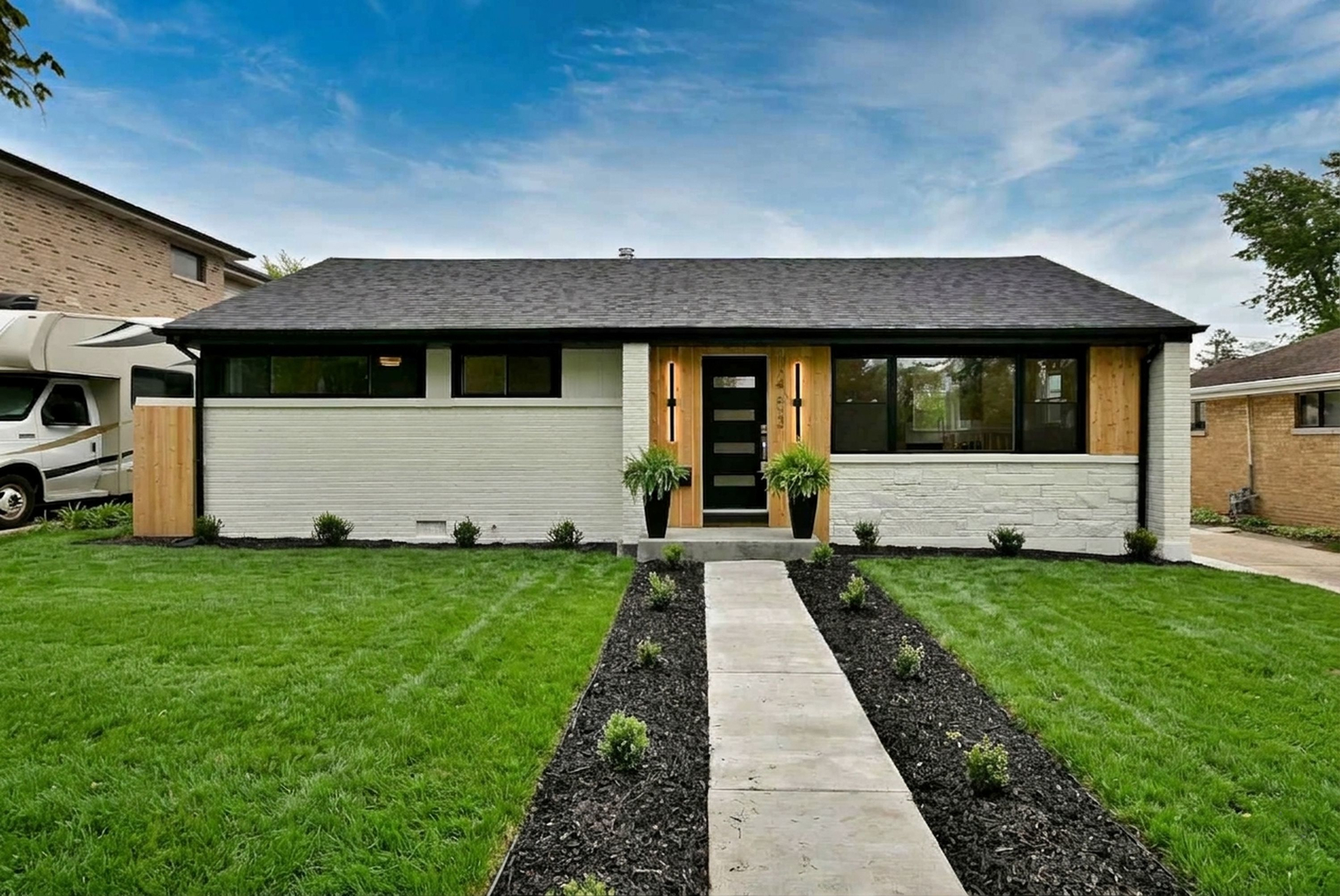 453 N West Avenue, Elmhurst, IL