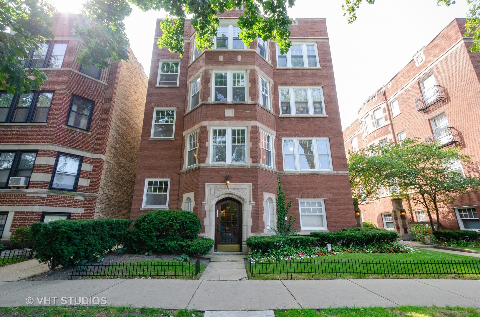 734 Hinman Avenue #1, Evanston, IL
