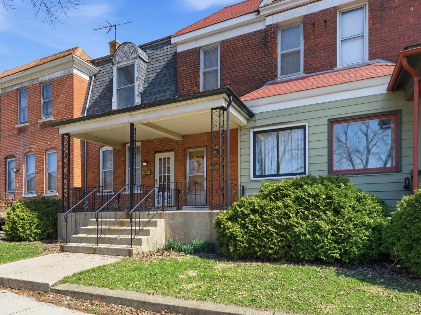 11223 S Forrestville Avenue, Chicago, IL