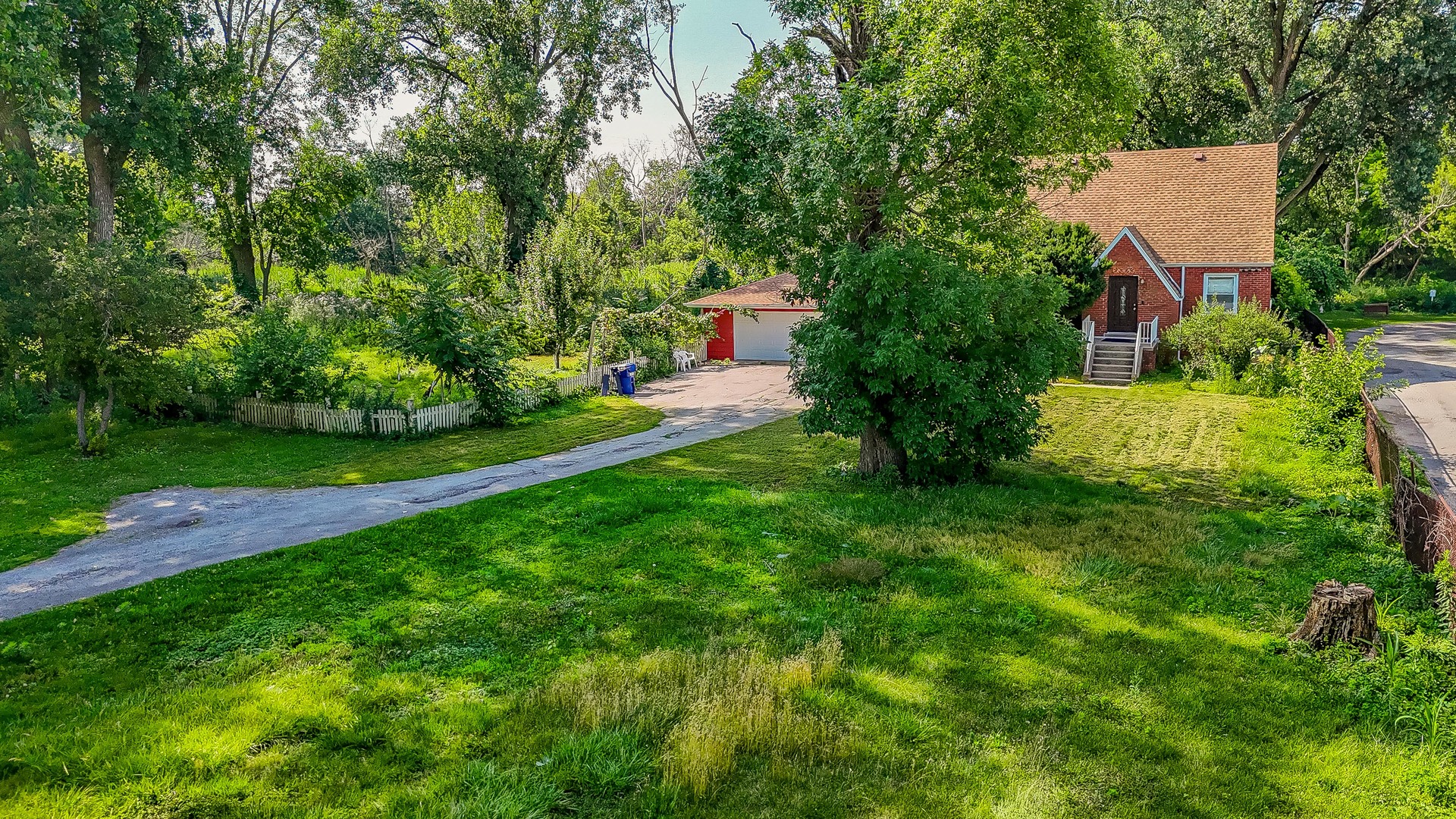 2910 E 138 Place, Burnham, IL