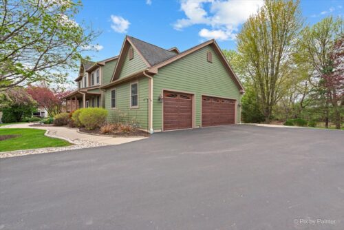 7645 Farrell Drive, Lakewood, IL