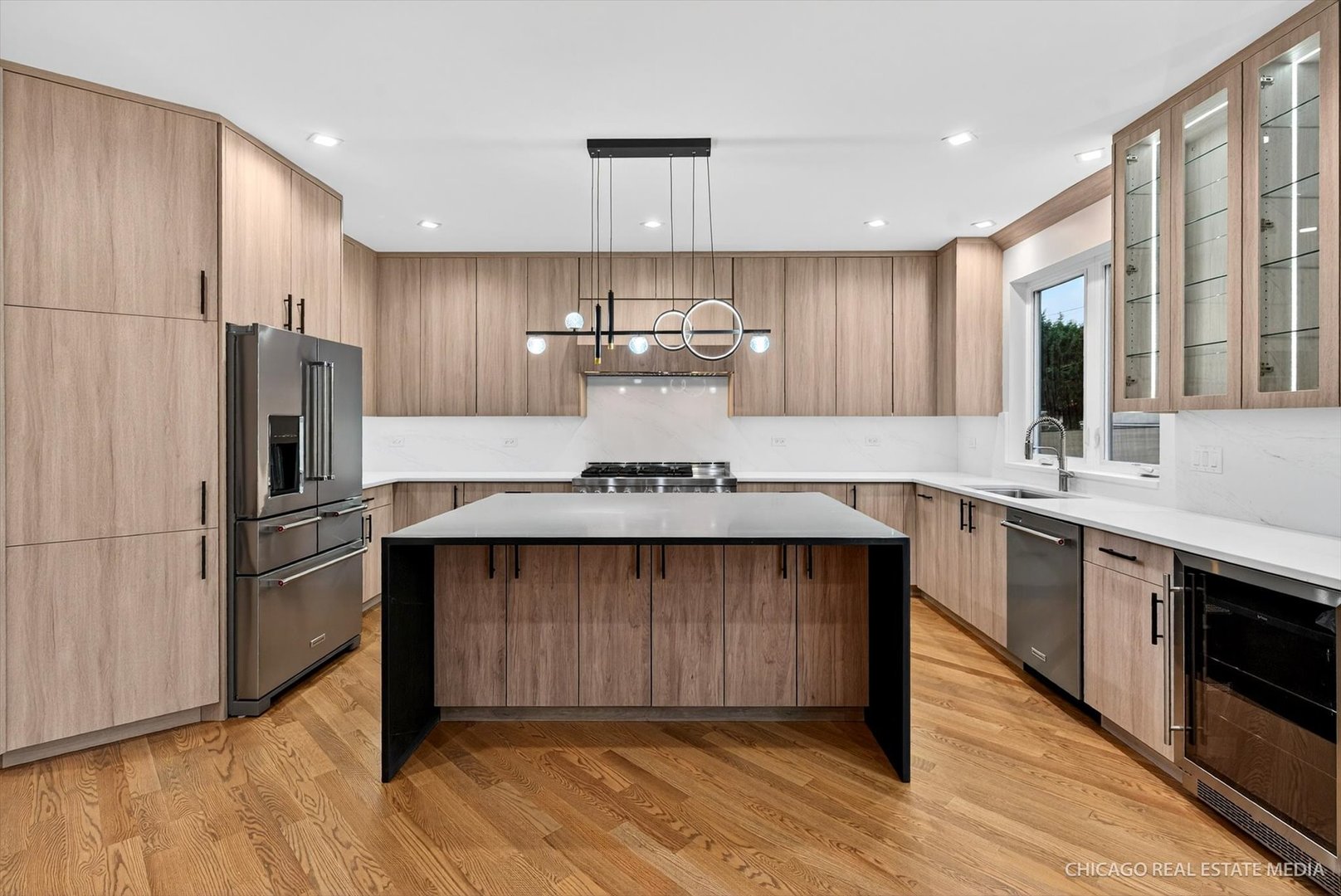 6090 Belmont Road, Downers Grove, IL