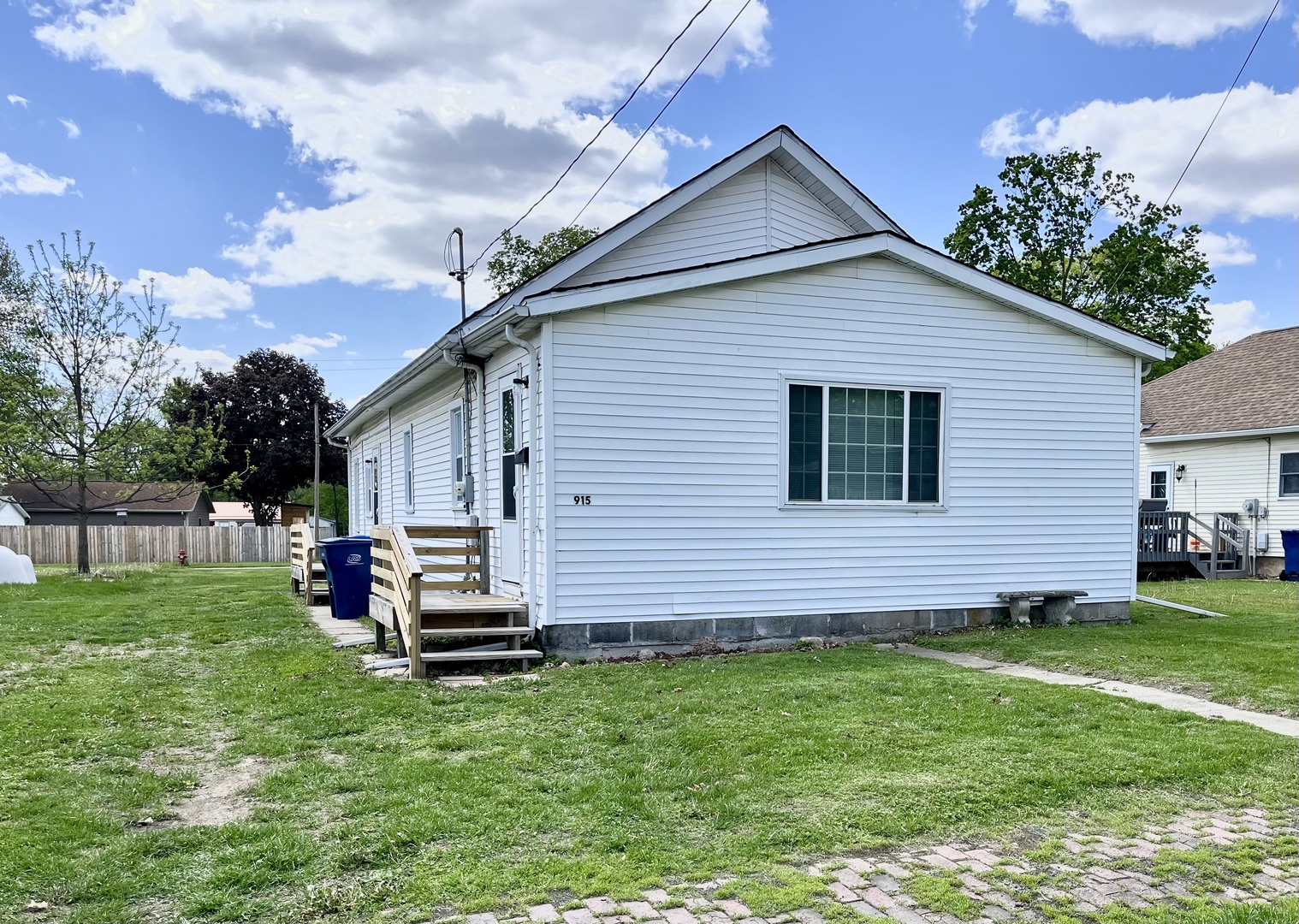 915 Chartres Street, Lasalle, IL