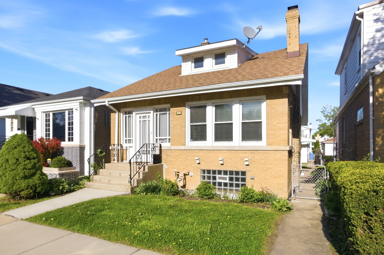 3803 N Odell Avenue, Chicago, IL
