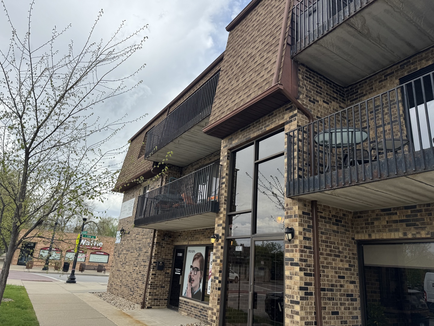 11103 S St Louis Avenue #203, Chicago, IL