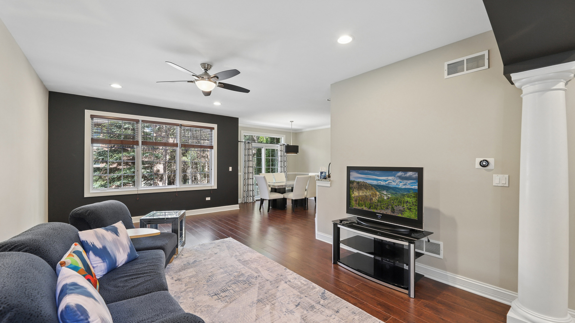 2466 Nicola Court, Addison, IL