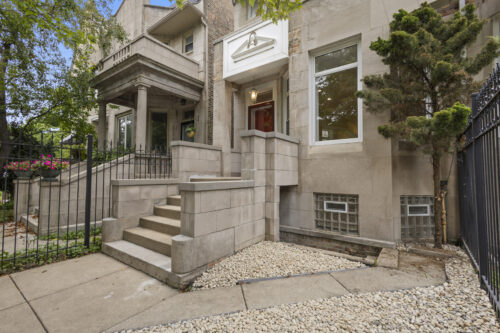 6505 S WOODLAWN Avenue, Chicago, IL