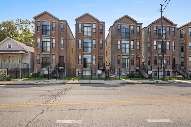 957 W 51st Street, Chicago, IL