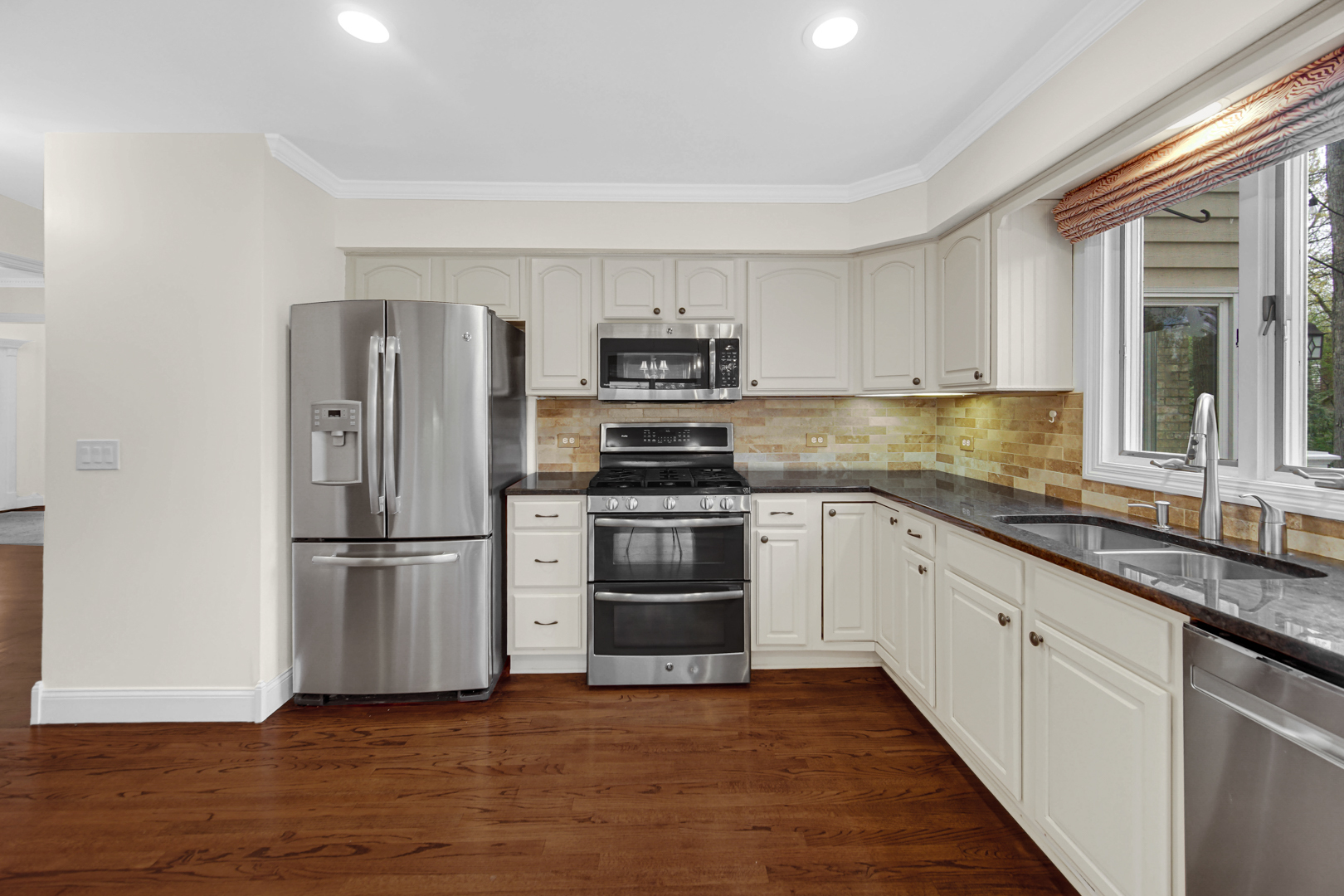 613 Ford Lane, Bartlett, IL