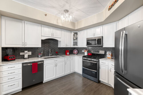 2240 S Grace Street #303, Lombard, IL