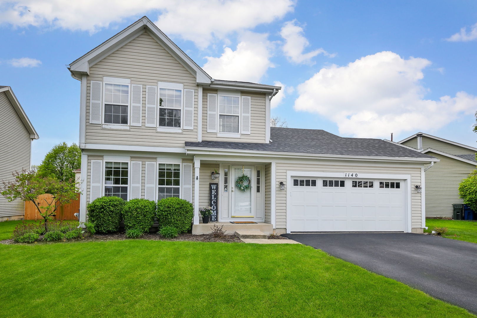 1140 Lakewood Circle, Naperville, IL