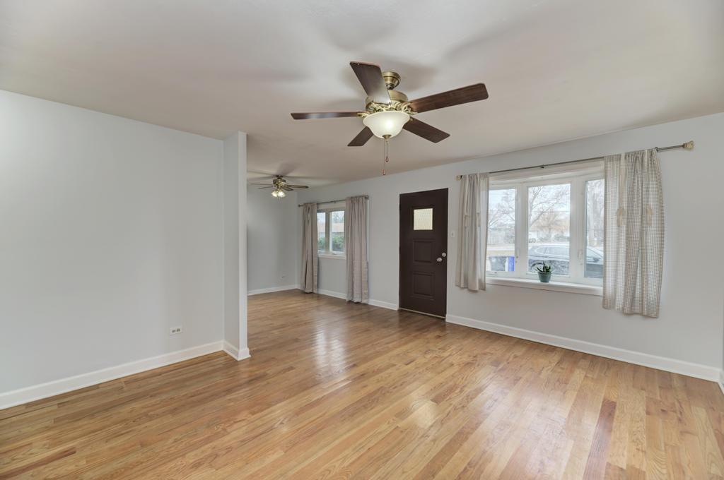 8625 43rd Street, Lyons, IL