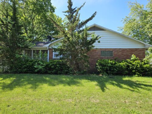 420 S Wood Street, Nashville, IL