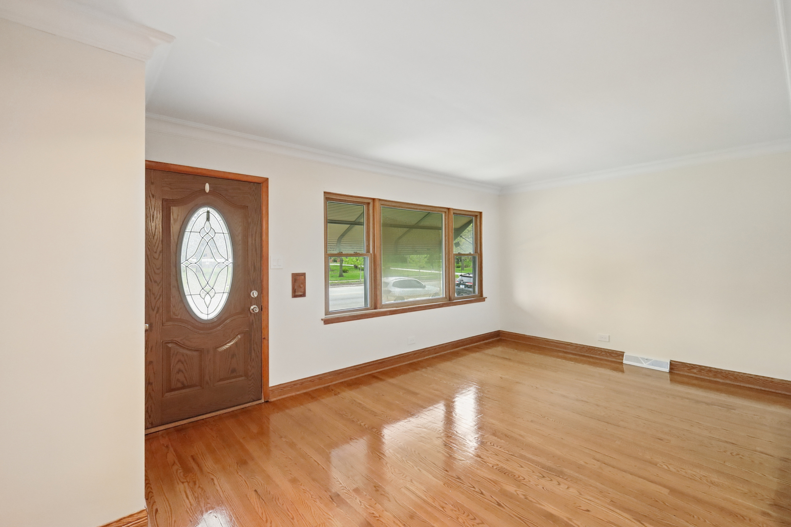 3708 S Central Avenue, Cicero, IL