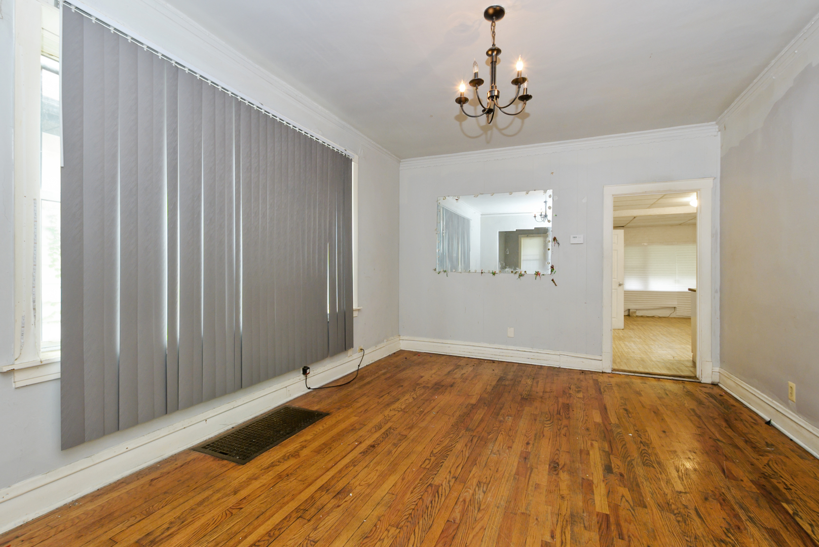 10320 S Indiana Avenue, Chicago, IL