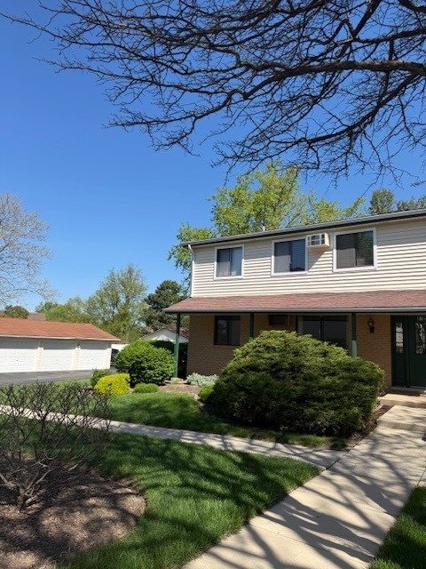 8328 Oak Leaf Drive #1503, Woodridge, IL