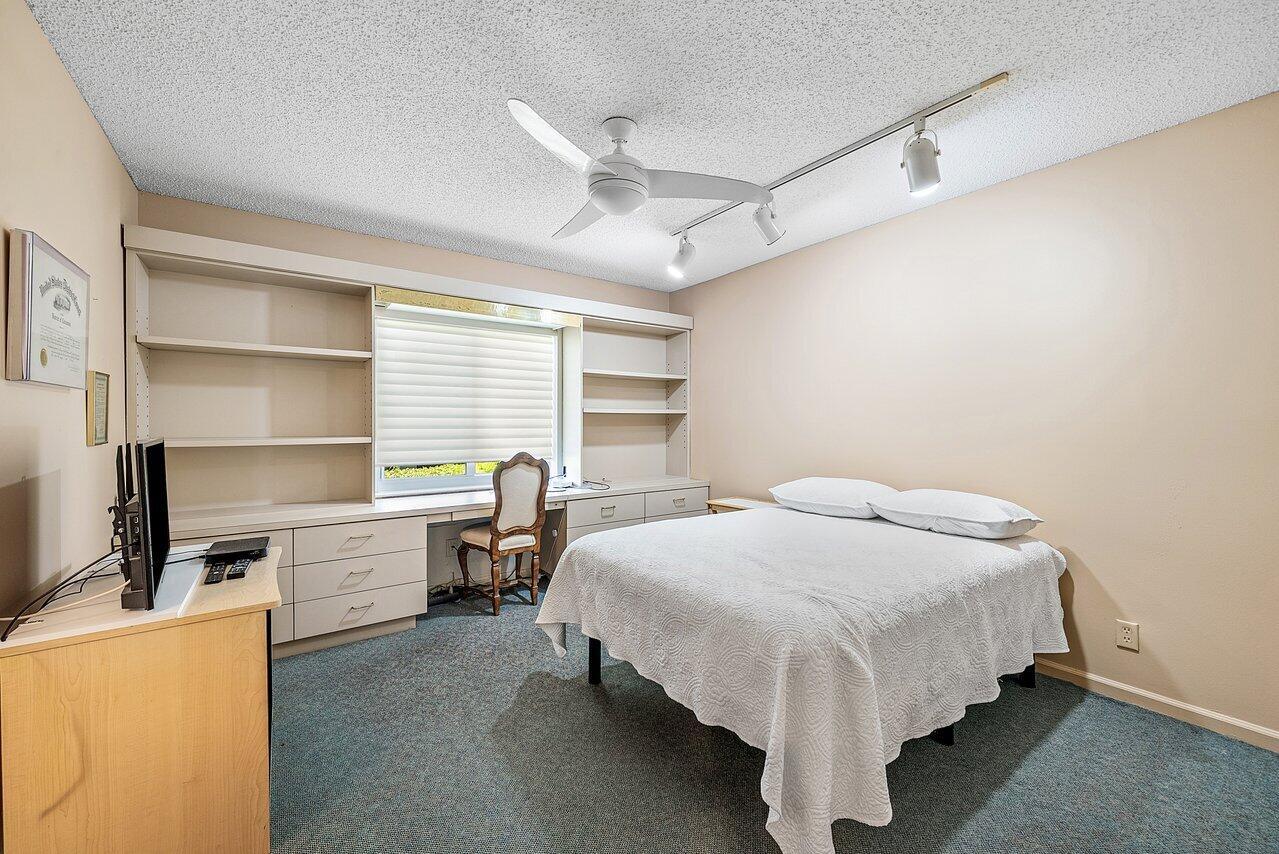 10215 Boca Woods Lane, Boca Raton, FL