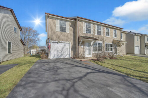 1784 Mccormick Lane, Hanover Park, IL
