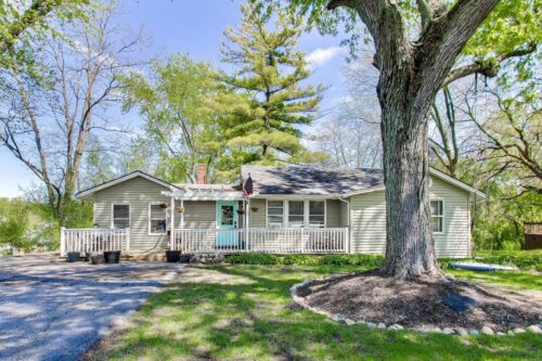 1105 S Hough Street, Barrington, IL