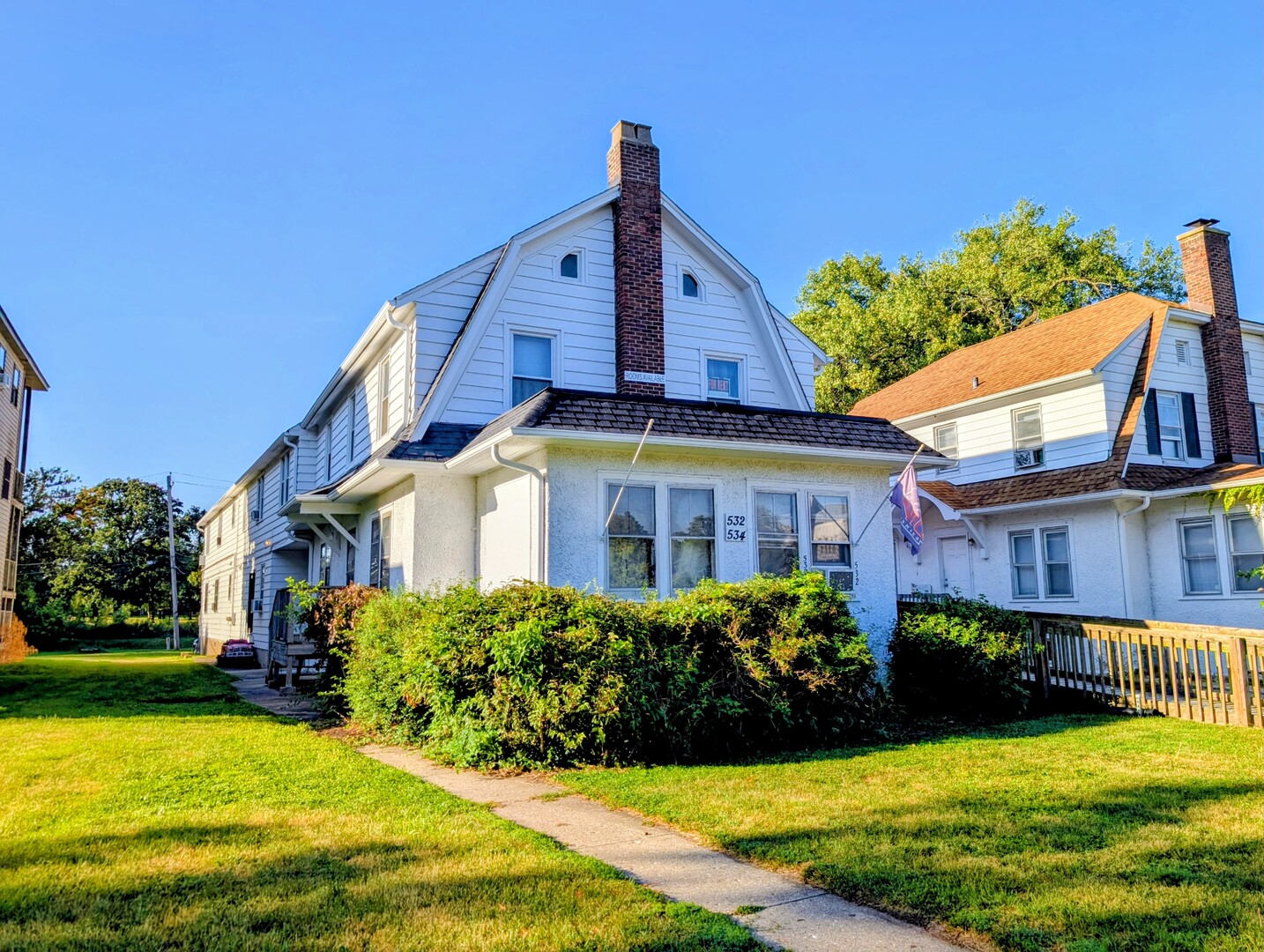 532 – 534 College Avenue, DeKalb, IL
