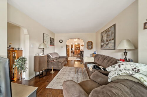 4131 N Richmond Street, Chicago, IL
