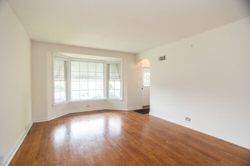 3924 N Oconto Avenue, Chicago, IL