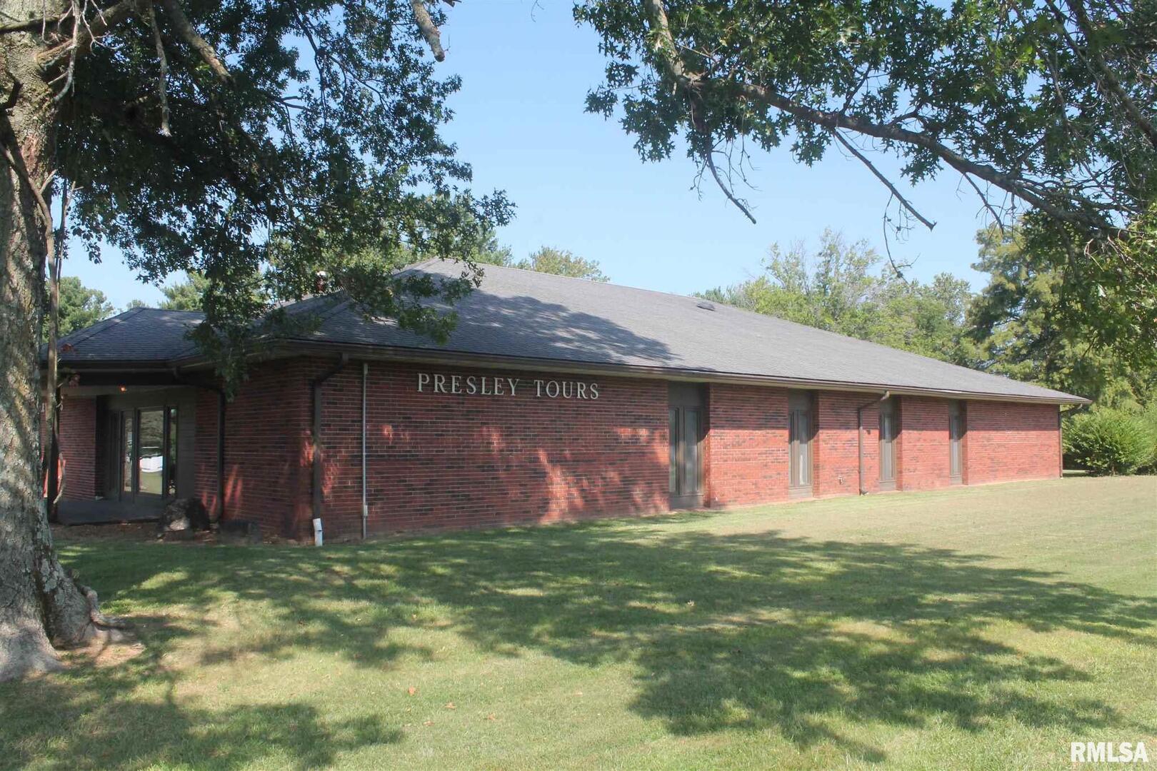16 Presley Drive, Makanda, IL