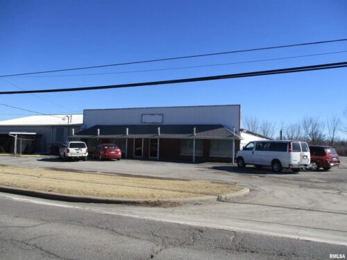 1522 N MAIN Street #1, Benton, IL