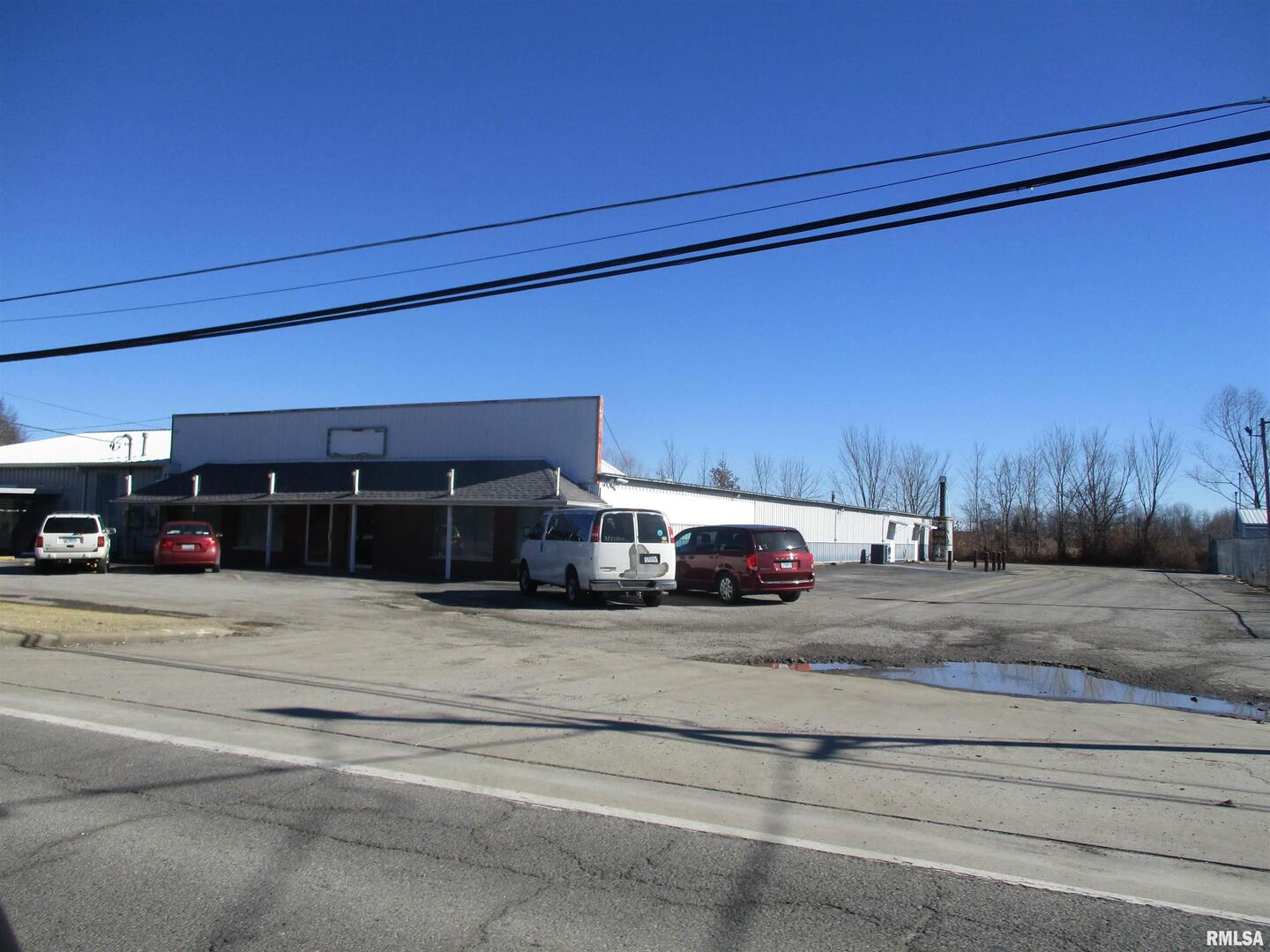 1522 N MAIN Street #1, Benton, IL