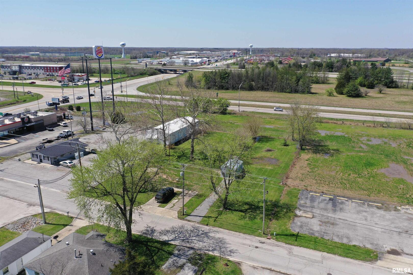 109 N MISSOURI Avenue, Salem, IL