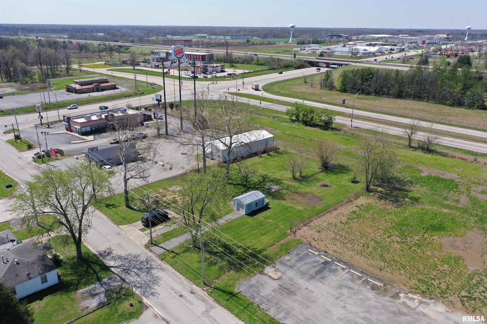 109 N MISSOURI Avenue, Salem, IL