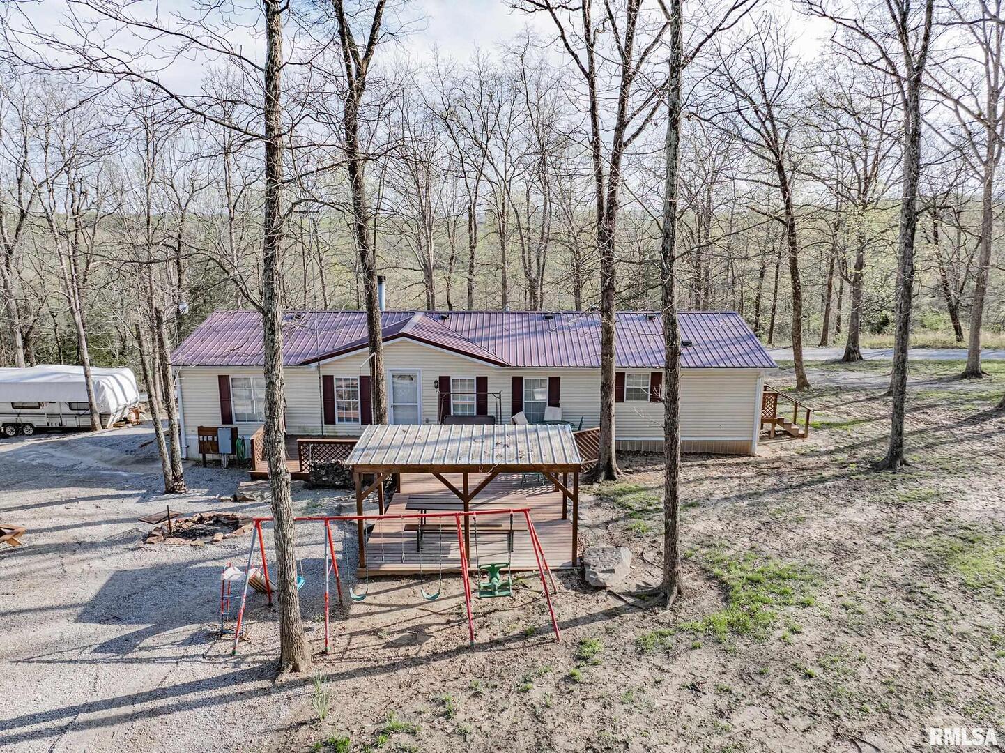 565 Dutton Chapel Road, Golconda, IL