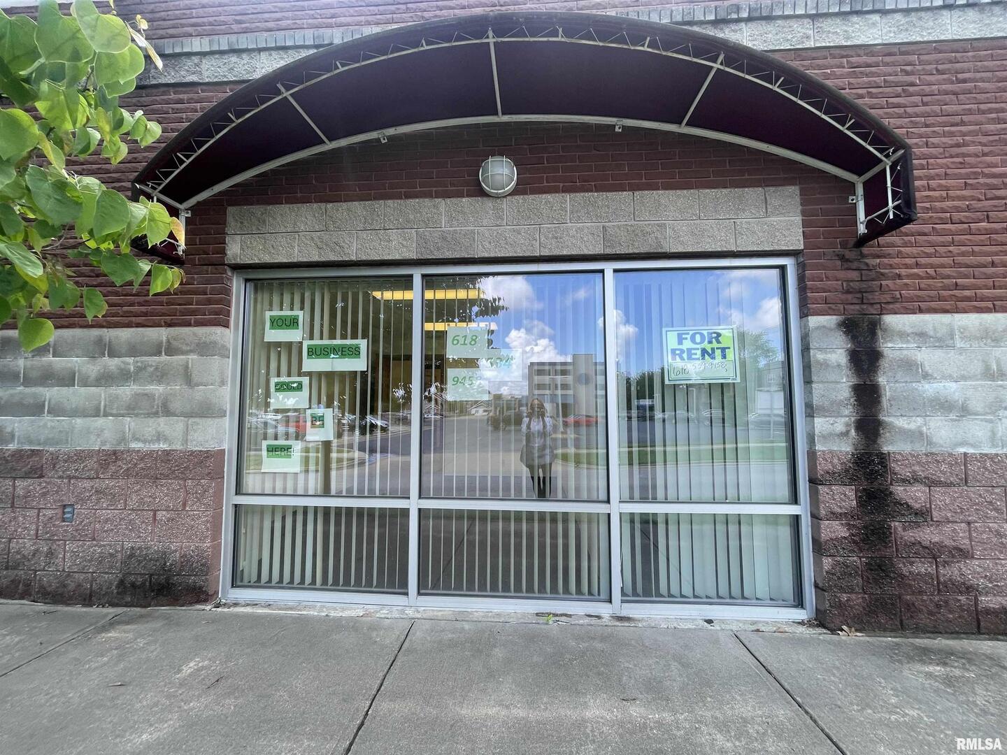 601 S UNIVERSITY Avenue #Suite 102, Carbondale, IL