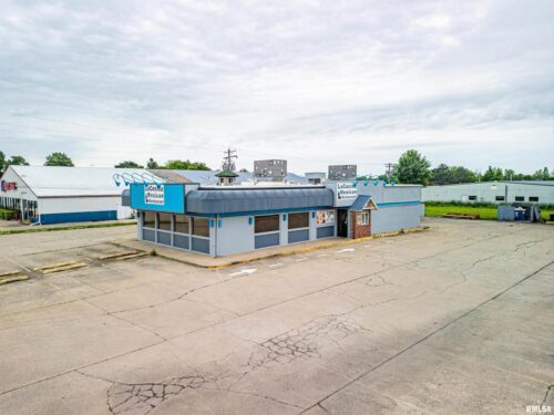 1407 W MAIN Street, Salem, IL