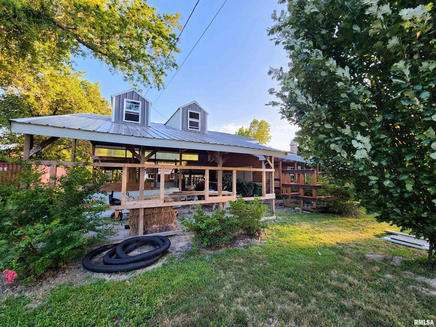 5628 COAL Street, Sesser, IL
