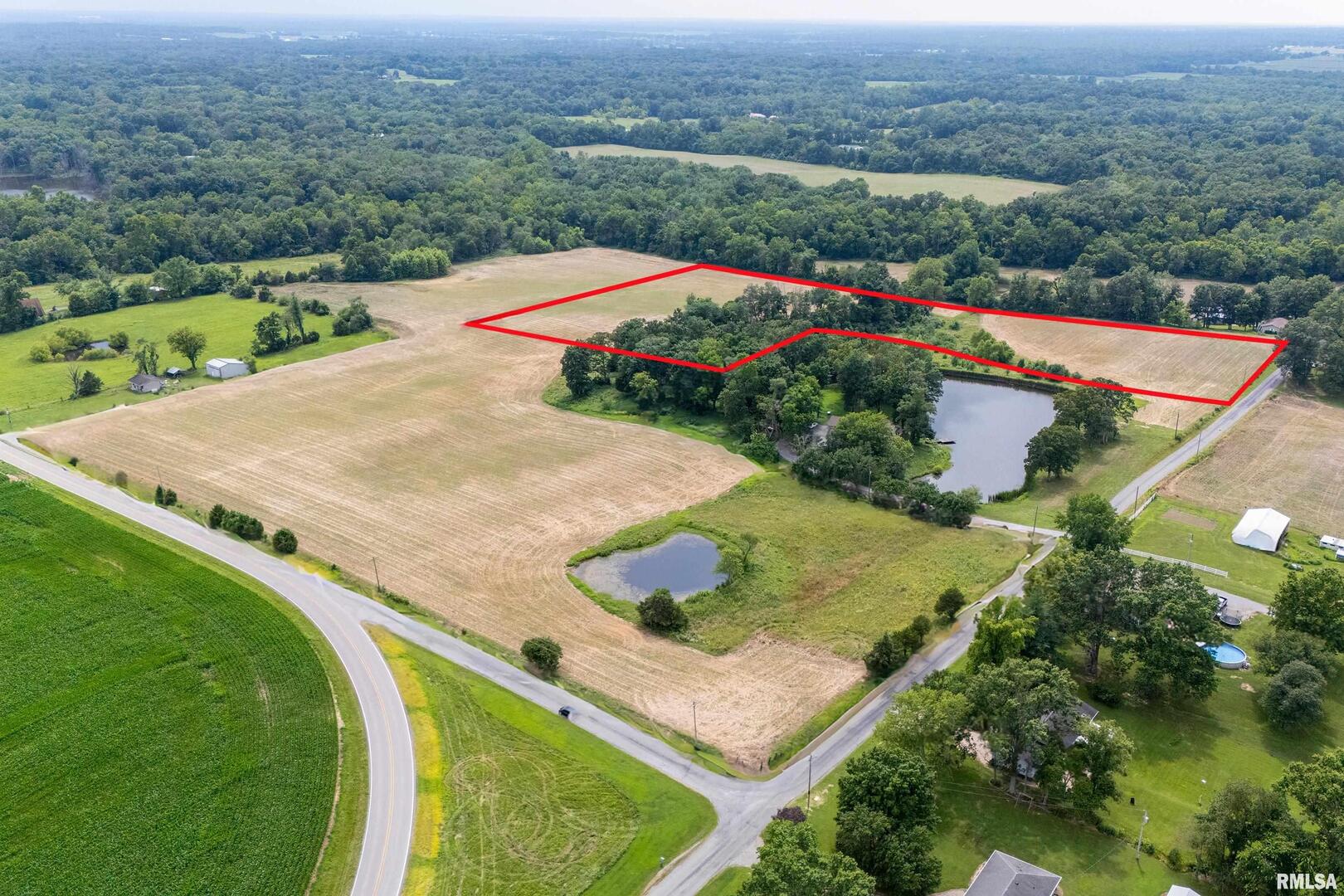 012 PERRY Road, Pittsburg, IL