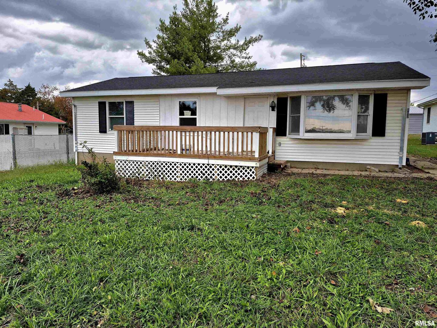 802 Dillard St Street, Eldorado, IL