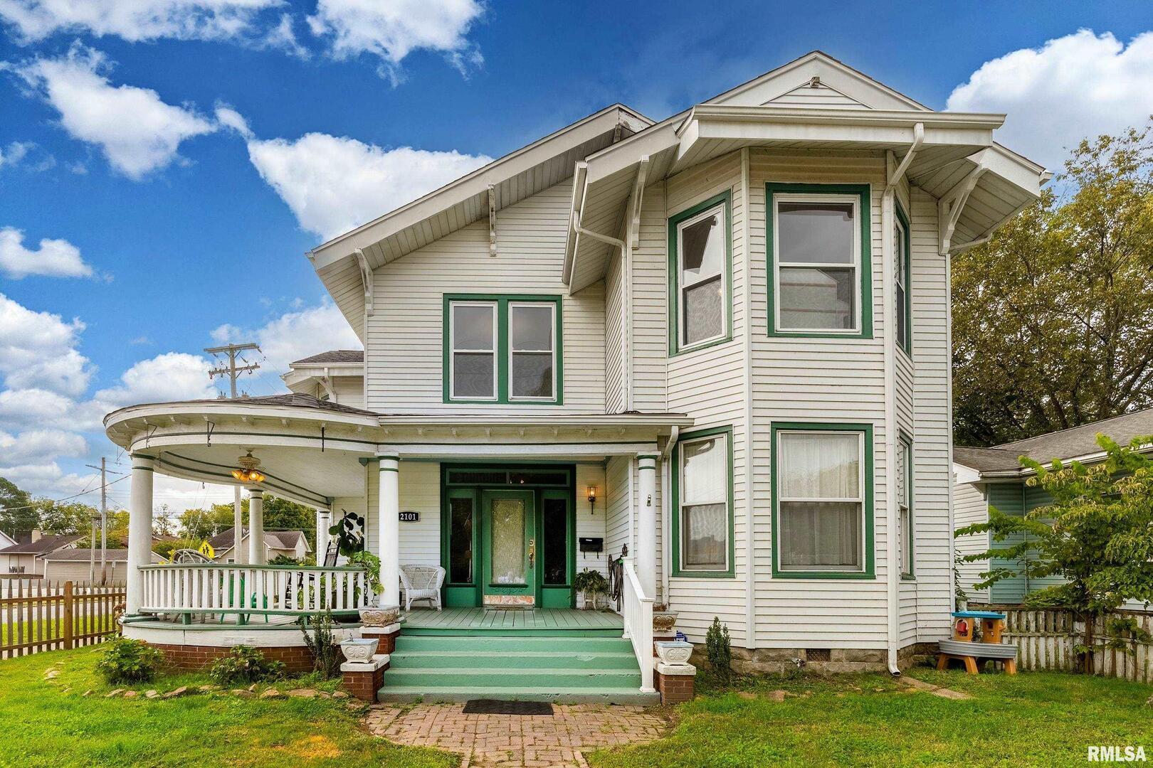 2101 WALNUT Street, Murphysboro, IL