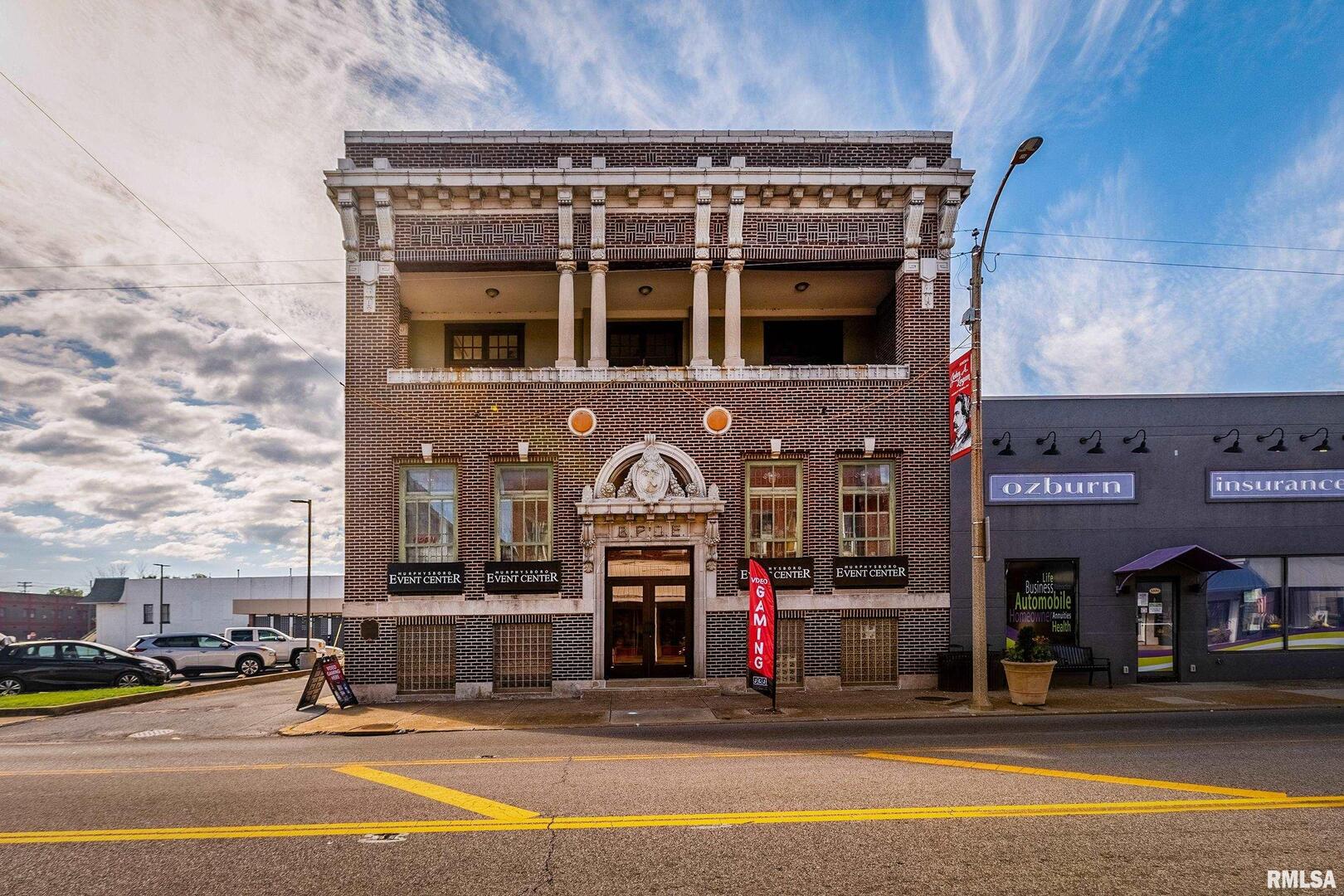 1329 WALNUT Street, Murphysboro, IL