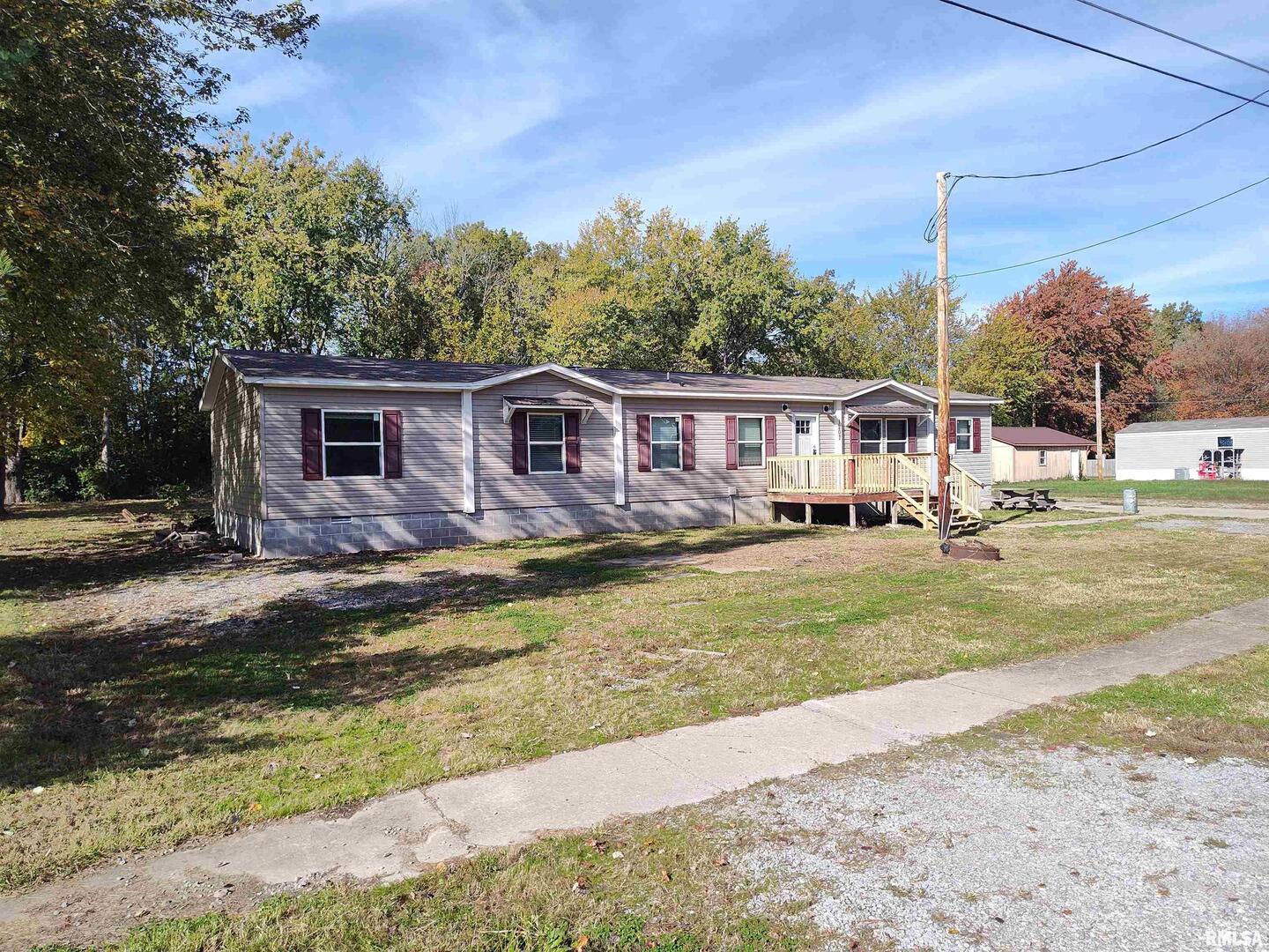 1207 SW 6TH Street, Fairfield, IL