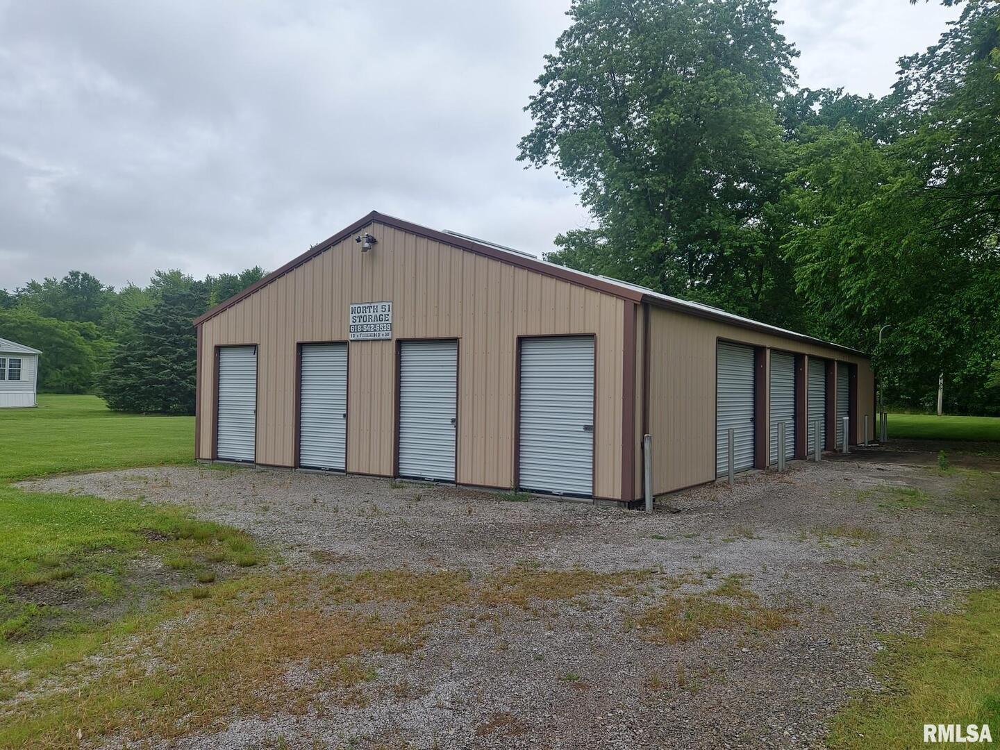 3536 US ROUTE 51 Highway, Duquoin, IL