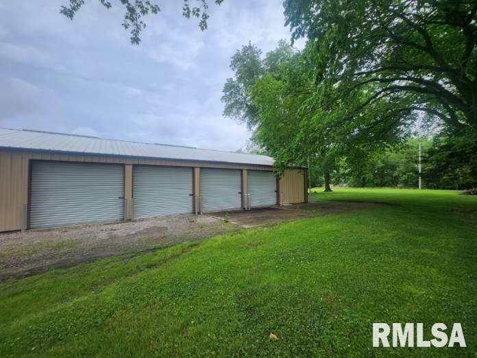 3536 US ROUTE 51 Highway, Duquoin, IL