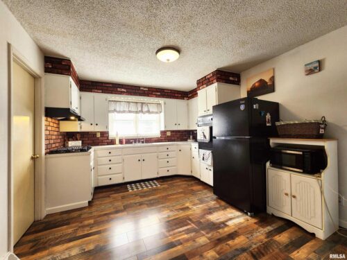 355 CHESTNUT Street, Alto Pass, IL