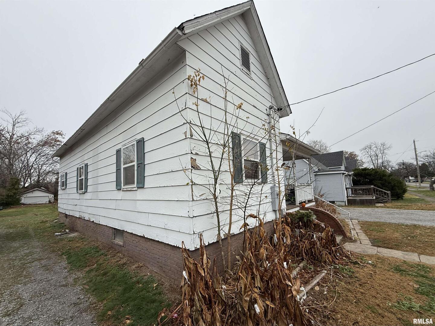 504 W SOUTH Street, Harrisburg, IL