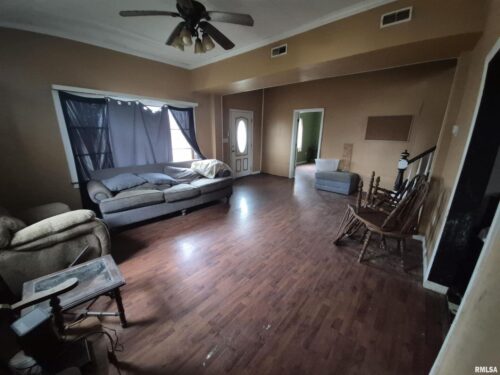 117 N MONROE Street, Golconda, IL