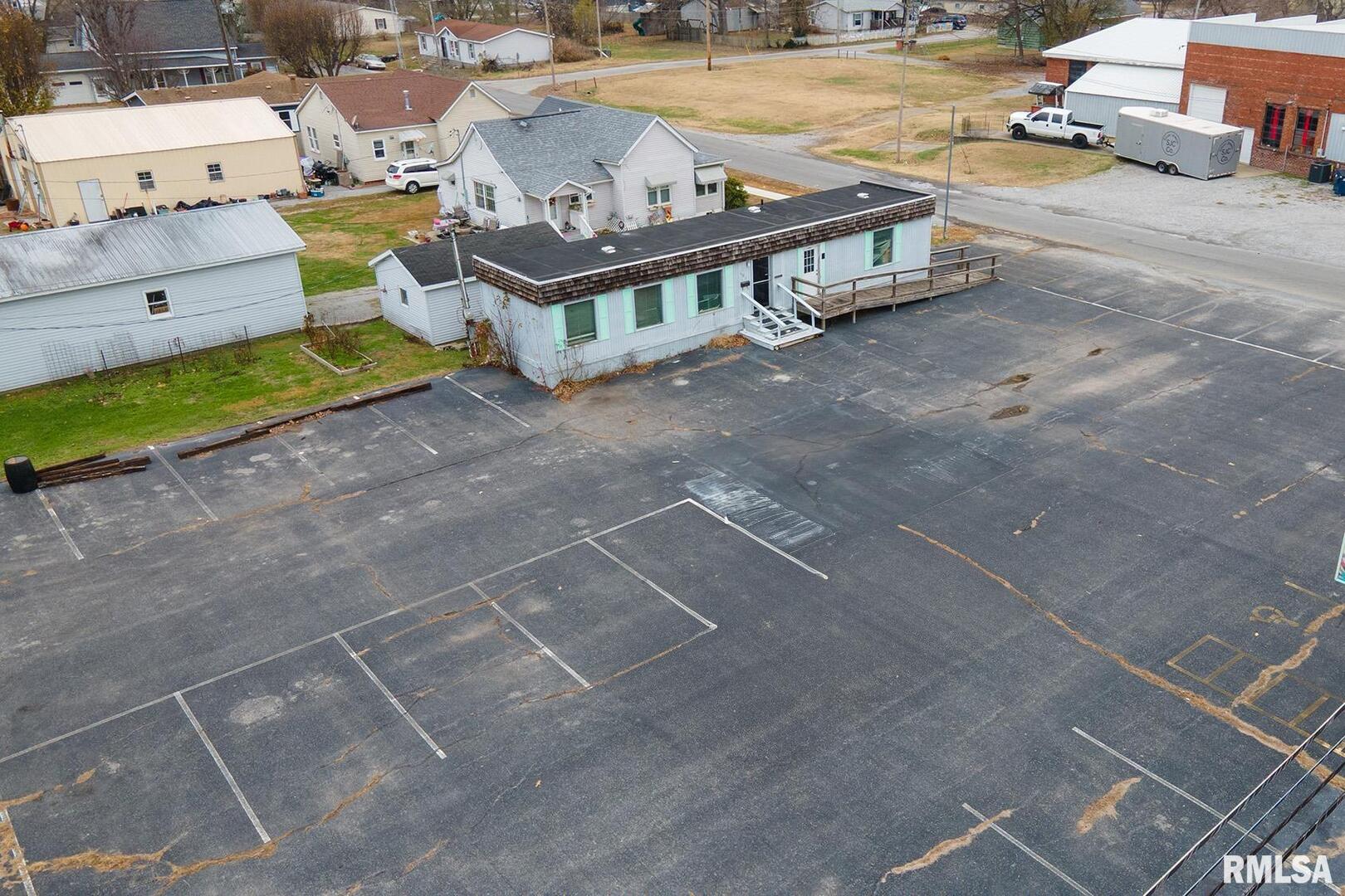 401 S LOGAN Street, West Frankfort, IL